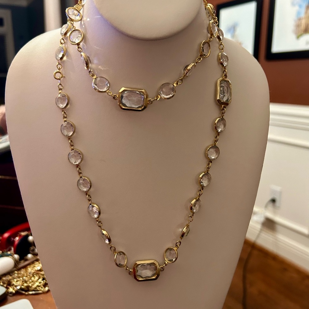 Elegant Gold and Crystal Necklace - Picture 3 of 4